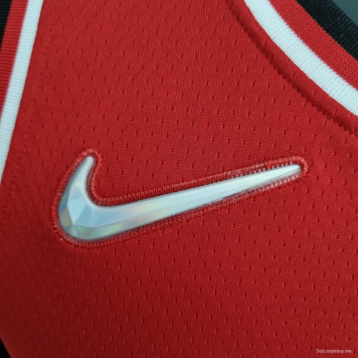 قميص شيكاغو بولز كاروسو كاروسو #6 إصدار المدينة الأحمر للذكرى 75 لموسم 2022 في دوري كرة السلة الأمريكي للمحترفين
