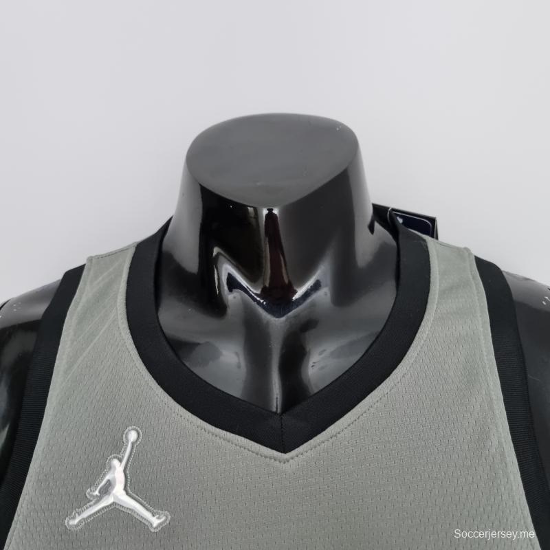 الذكرى 75 لسيمونز #10 إصدار بروكلين نتس بروكلين نتس إصدار المدينة الرمادي من قميص الدوري الأمريكي للمحترفين
