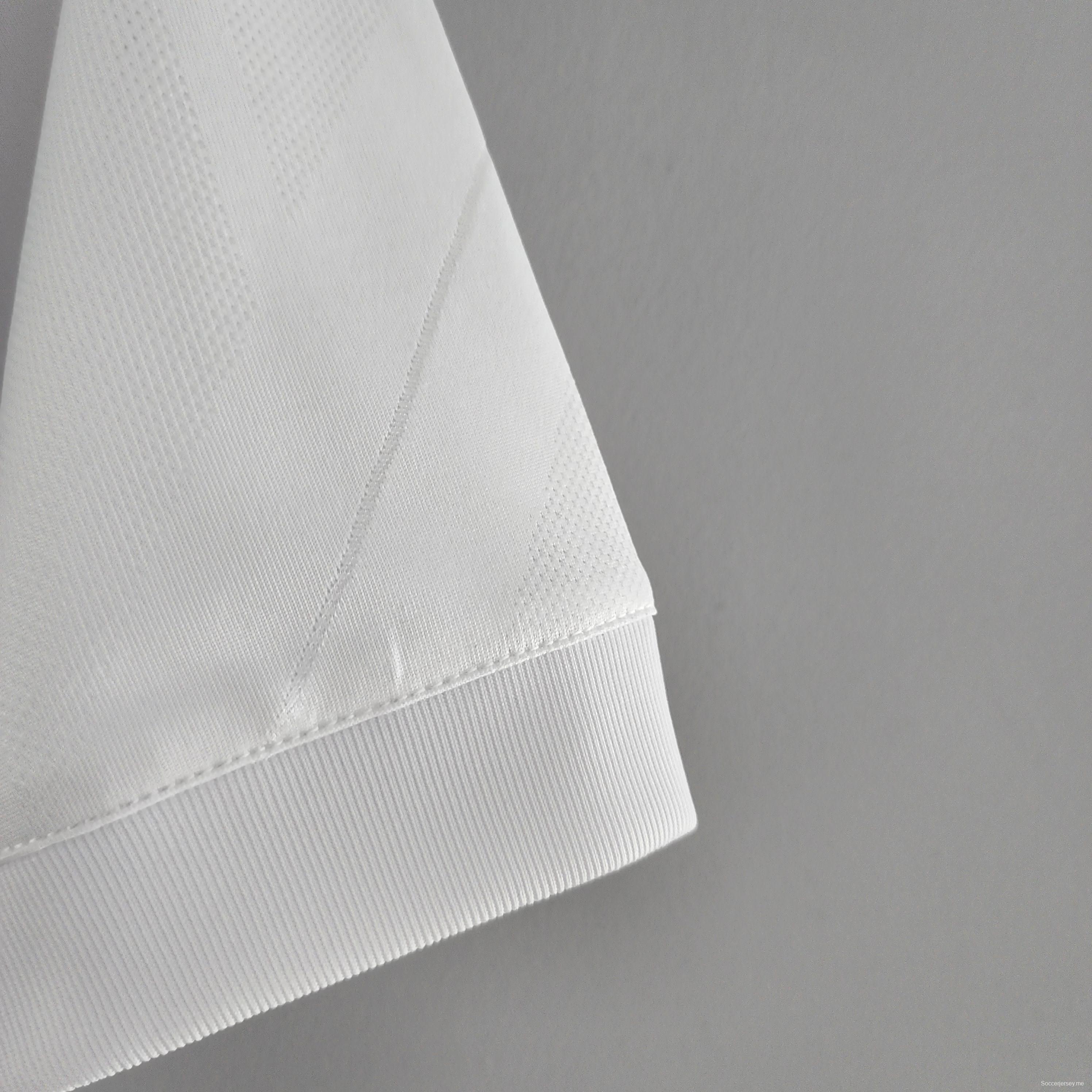 قميص ريترو 17/18 ريال مدريد الرجعية 17/18 ريال مدريد لكرة القدم
