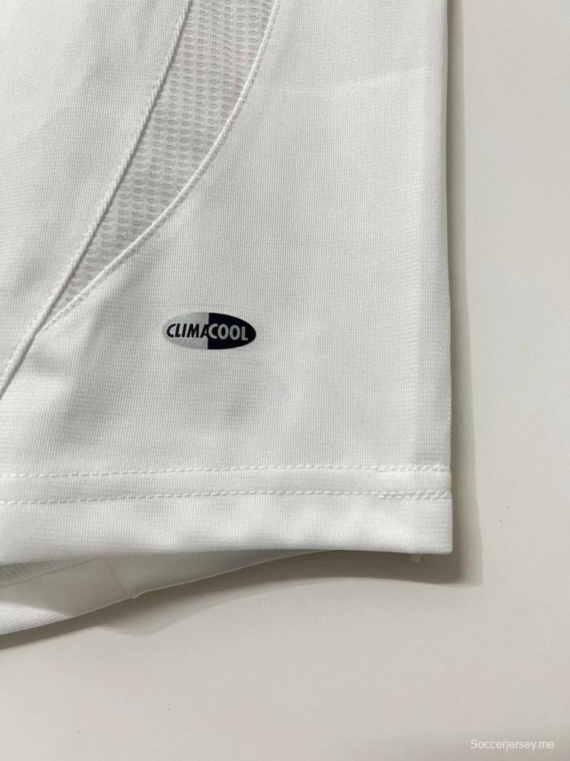 قميص كرة قدم عتيق 06/08 ليفربول خارج أرضه
