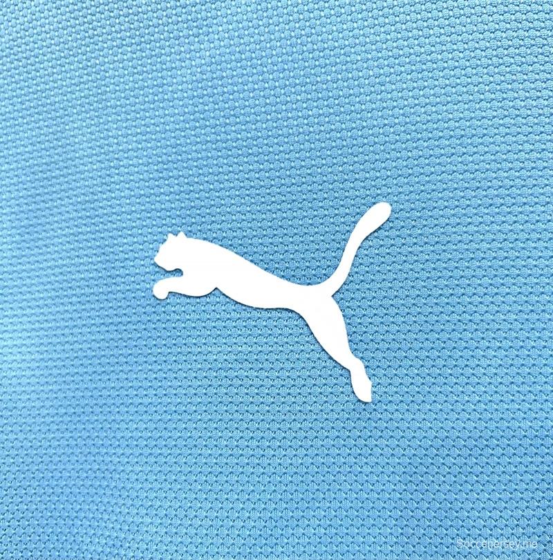 قميص توتنهام هوتسبير القديم 06/07 توتنهام هوتسبير خارج ملعبه
