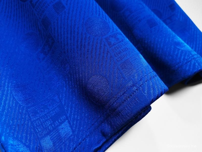 قميص كرة القدم الإيطالي القديم 1994 ريترو 1994
