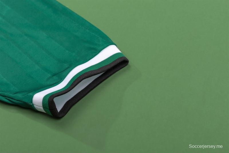 قميص فريق ليفربول 93/95 ريترو 93/95 خارج الديار
