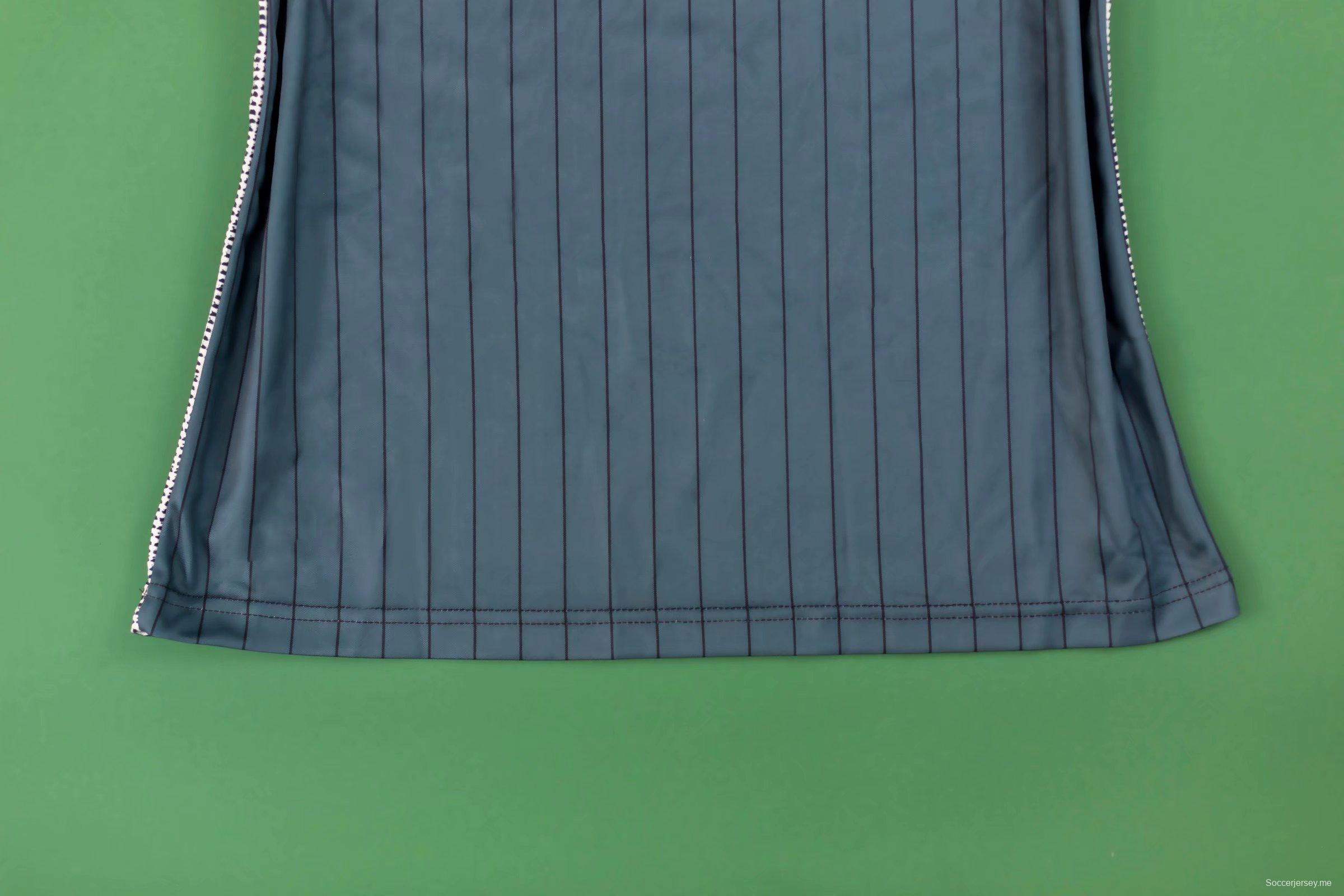 قميص مانشستر يونايتد الثالث لكرة القدم 95/96 ريترو 95/96
