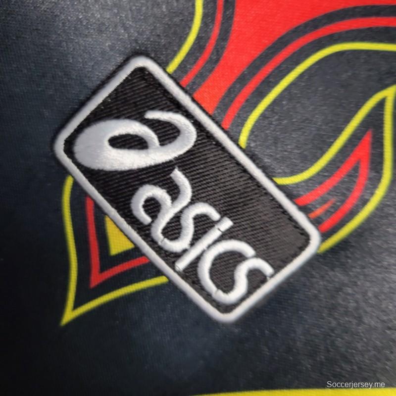 قميص ريترو 1998 حارس مرمى اليابان باللون الأحمر الملتهب
