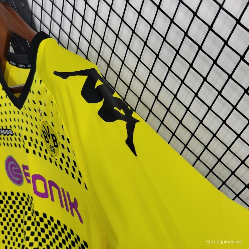 قميص كرة القدم الأساسي لبوروسيا دورتموند 11-12 ريترو 11-12
