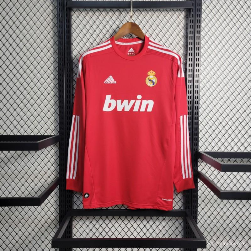 قميص ريترو بأكمام طويلة 11-12 ريال مدريد خارجي أحمر اللون
