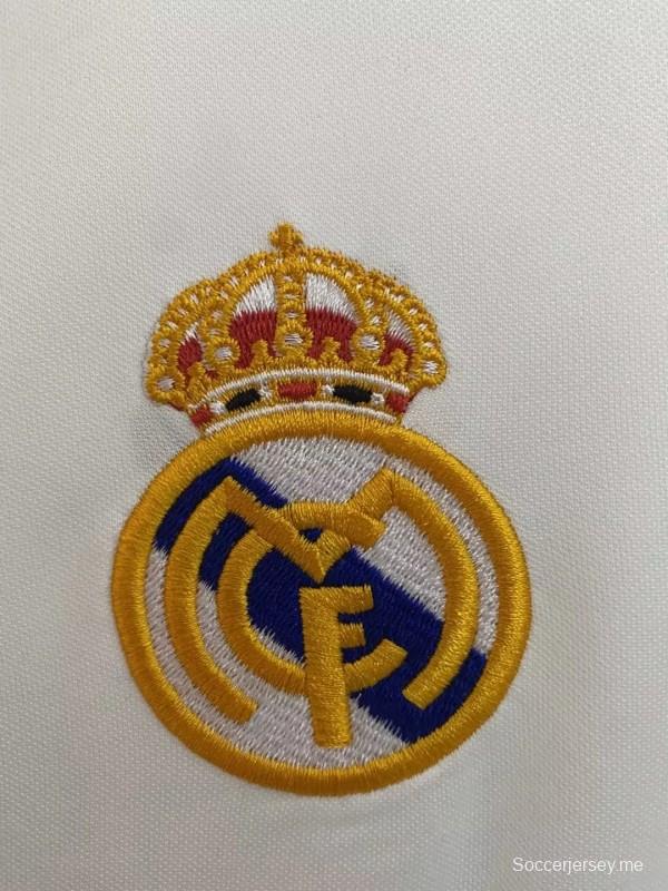 نسخة ريترو 01/02 قميص ريال مدريد الرجعية 01/02 نسخة الدوري مع الراعي
