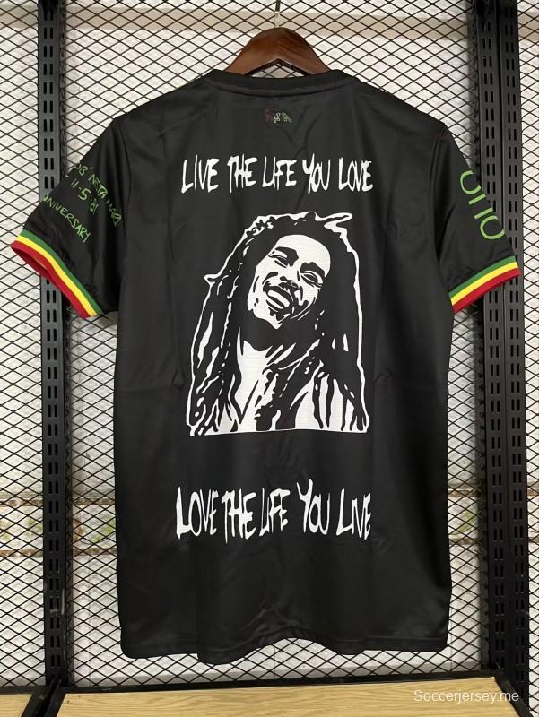 قميص ريترو 21/22 ريترو 21/22 أياكس الثالث أسود اللون أسود اللون إصدار ون لوف
