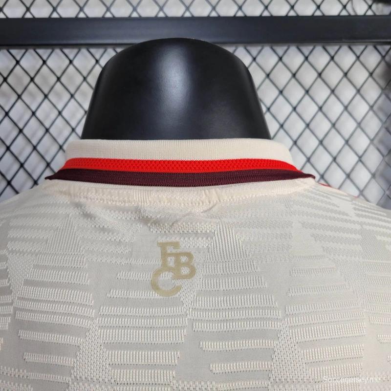 إصدار اللاعب 24/25 قميص بايرن ميونيخ الثالث 24/25
