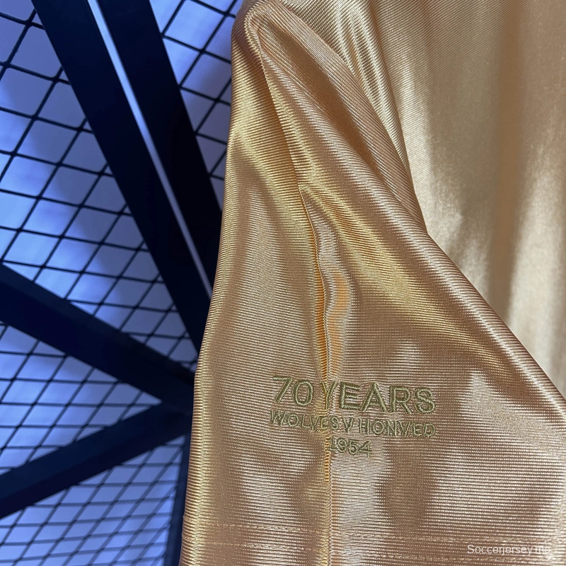 25/26 الذئاب الذكرى السنوية الـ 70 للذئاب الصفراء