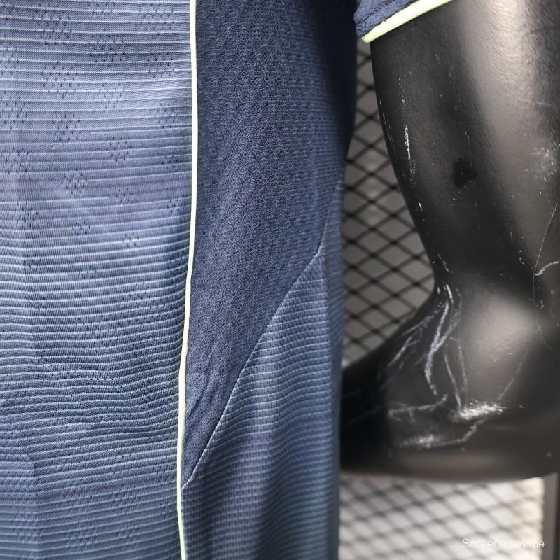 إصدار اللاعب 25/26 قميص ريال مدريد 25/26 خارج الديار