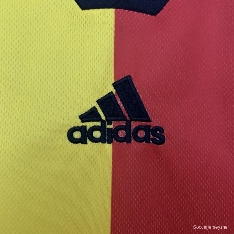 قميص غلطة سراي 98/99 ريترو ريترو هوم جيرسي