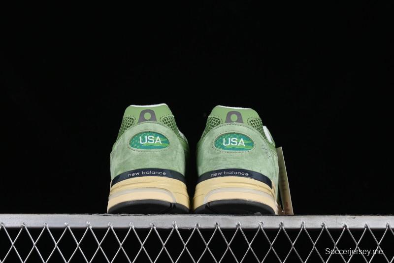 New Balance Made In USA M993 Series Classic Retro Running Shoes - U993WG