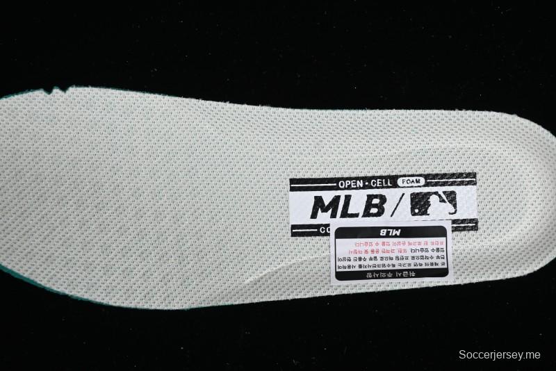 MLB Chunky Liner Basic New York Yankees Thick Platform Casual Sneakers with 6cm Height Increase - 3ASXCLS3N43WIS