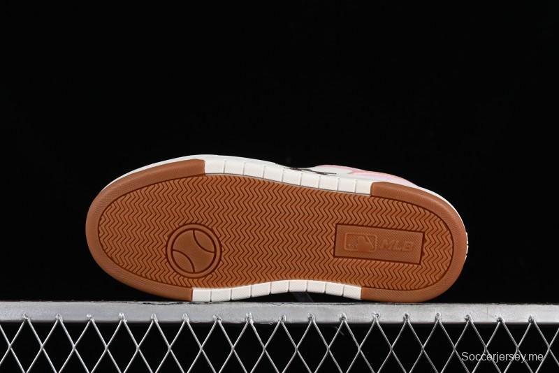 MLB Chunky Liner Basic New York Yankees Thick Sole Casual Sneakers with 6cm Height Increase - 3ASXCBO3N07PKS