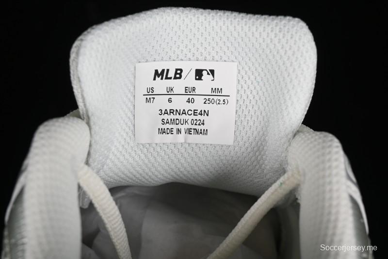 New York Yankees MLB ACE Runner Lightweight Casual Sneakers - 3ARNACE4N50IVS