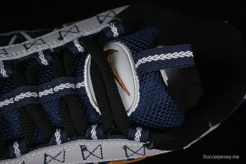 Nike Air Humara Retro Trail Running Shoes with 1990s Outdoor Style - FJ7098-300