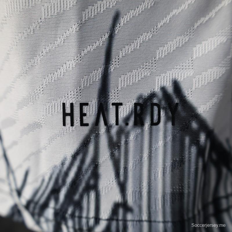 إصدار اللاعب 25/26 قميص منتخب اليابان الوطني الياباني "دراغون بول زد" بإصدار محدود