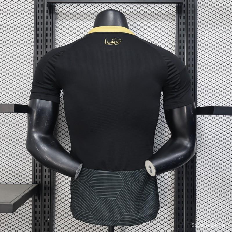 إصدار اللاعب 25/26 قميص نادي الأهلي السعودي أسود بنقوش هندسية