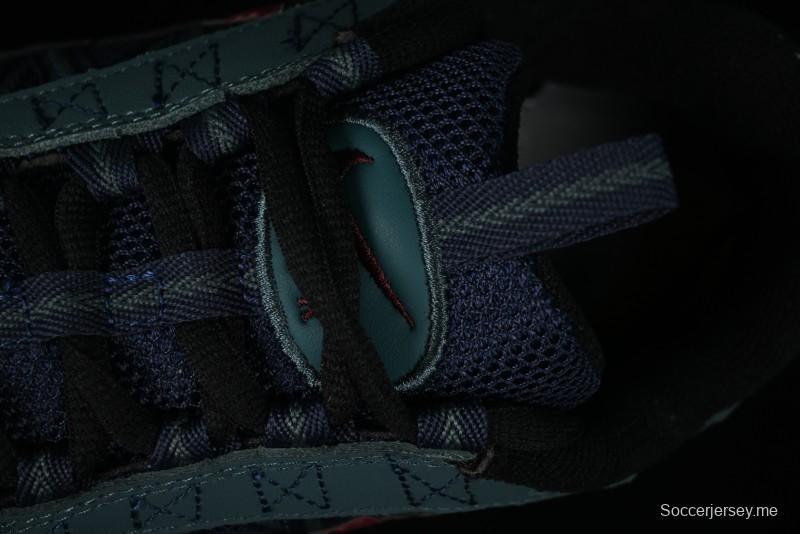 Nike Air Humara Retro Trail Running Shoes with 1990s Outdoor Style - FJ7098-001