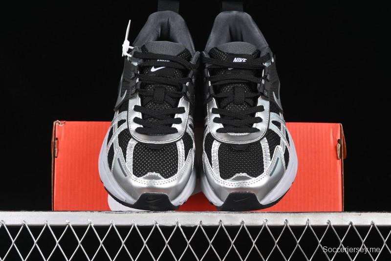 Nike V2K Runtekk 3XL Retro Low-Top Running Shoes with Shock Absorption and Anti-Slip Design - FD0736-005