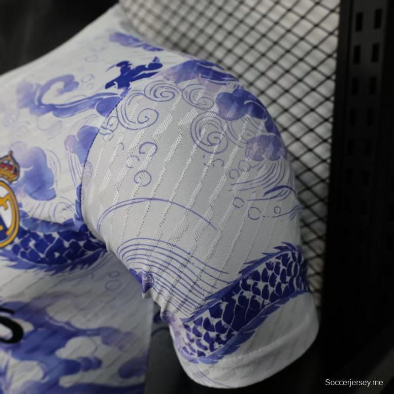 إصدار اللاعب 25/26 قميص ريال مدريد التنين الأرجواني الخاص باللاعب 25/26