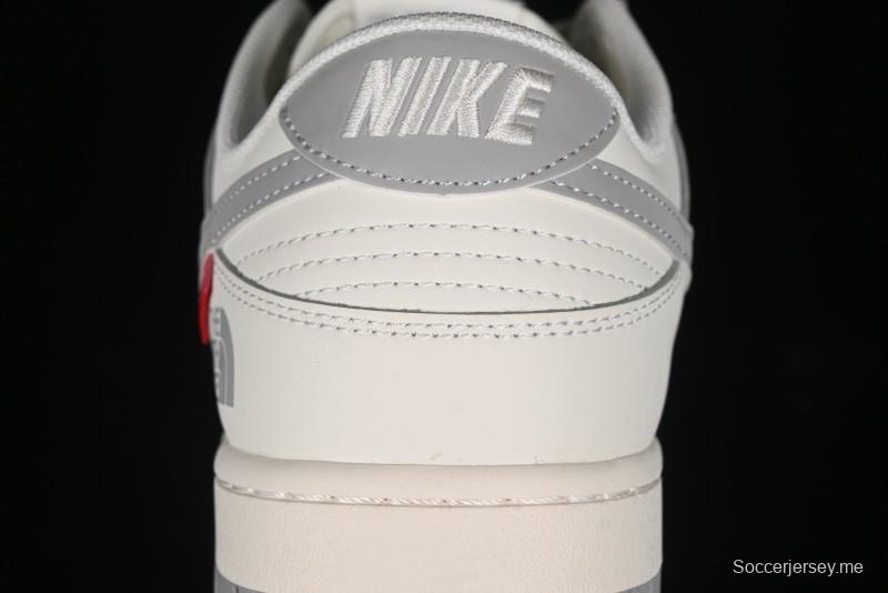 Nike SB Dunk Low Supreme The North Face Collaboration - Light Gray Reflective Swoosh Anniversary Custom Edition Low-Top Casual Skate Shoes - XX2025-628