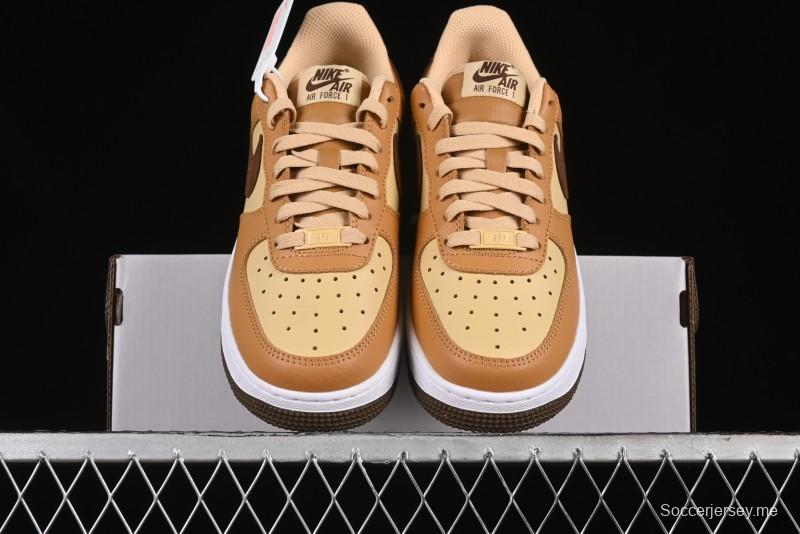 Nike Air Force 1 '07 Low Casual Sneakers with Full-Length Air Cushion - HQ3905-200