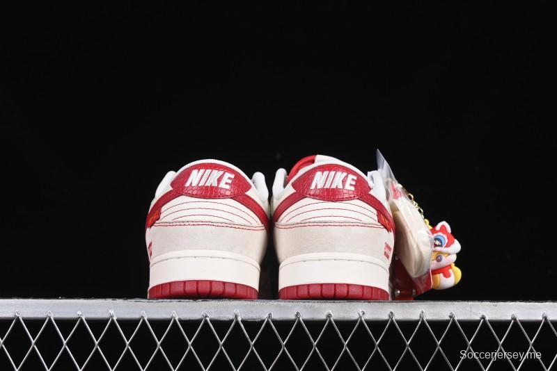 Nike SB Dunk Low Supreme Collaboration Year of the Snake Limited Edition Snake Pattern Red Swoosh Anniversary High-End Custom Low-Top Casual Skate Shoes - HH7518-029