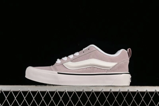 Vans Classics Knu Skool Retro Chunky Tongue Sneakers with Enlarged Toe and Breathable Mesh - VN000CRP0L08