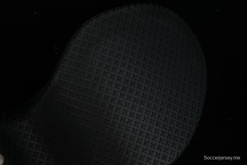 SMFK COMPASS Embossed One-Word Platform Slides - E9066