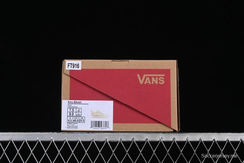 Vans Knu Skool Low-Top Retro Chunky Sneakers - VN000D6ZE2S