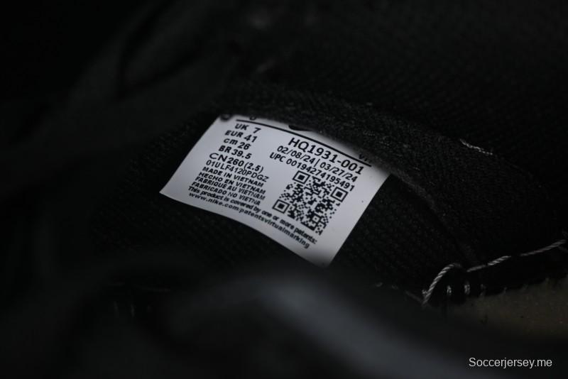 Nike Dunk Low Casual Sneakers in Black-Grey Colorway - HQ1931-001