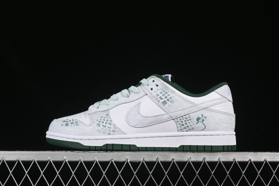 Nike SB Dunk Low Year of the Snake Limited Edition Green Snake Low-Top Casual Skate Shoes - DD1391-101