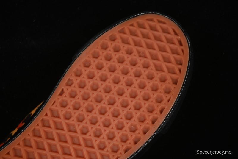 Vans Old Skool 36 Low-Top Retro Skate Shoes - VN000D56BKA