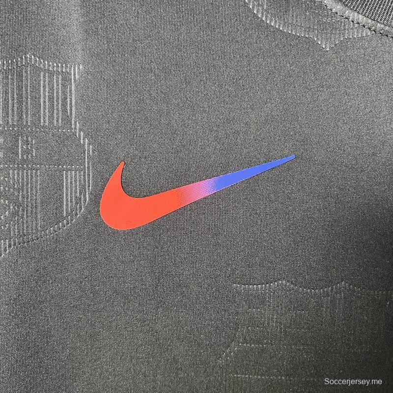 25/26 قميص نادي برشلونة أسود بشعار سبوتيفاي