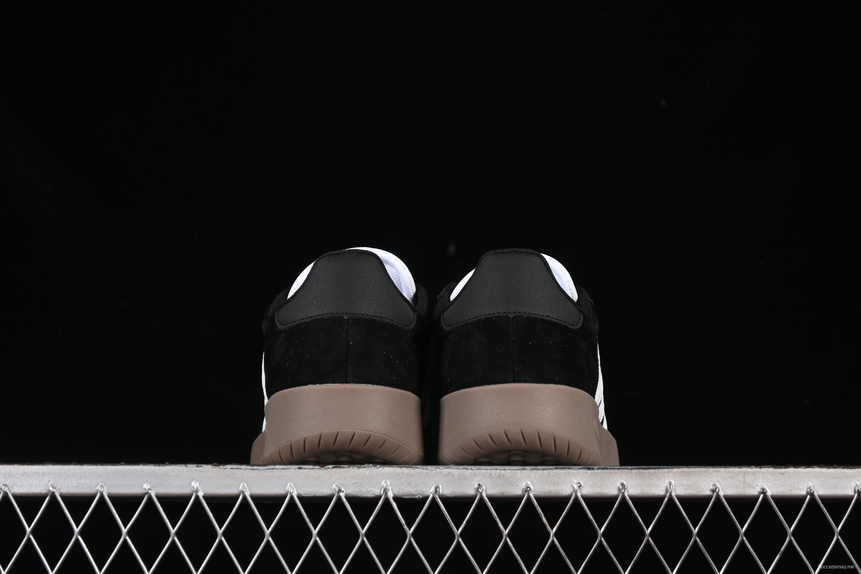 أديداس أديداس باريدا حذاء رياضي كاجوال مريح منخفض الكعب العالي - JQ4235