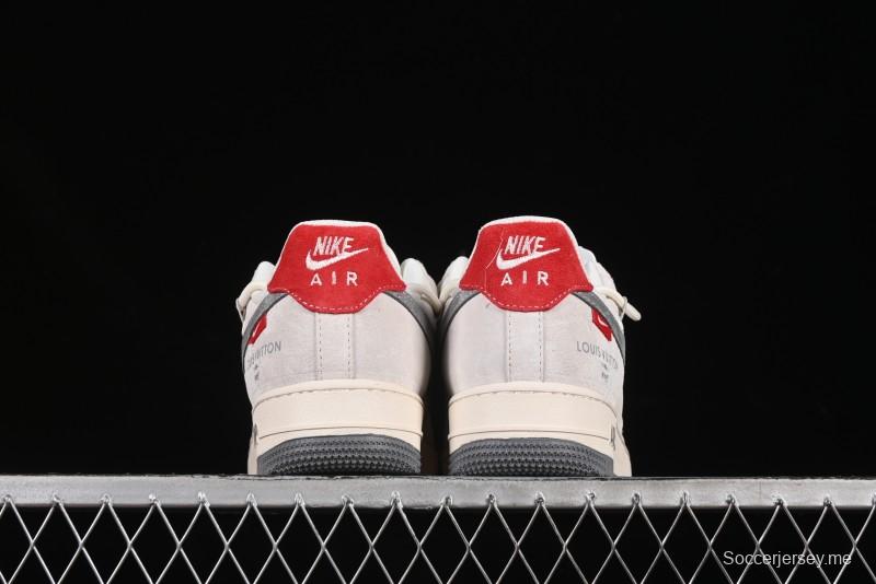 حذاء نايك اير فورس 1 '07 المنخفض من نايك اير فورس 1 '07 LV Collaboration بلونين أحمر بكعب أحمر برباط كاجوال - DM686868-084