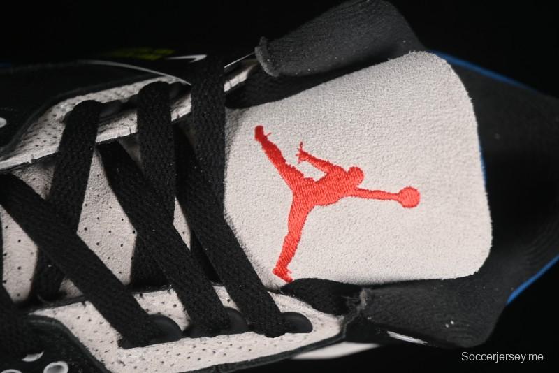 حذاء نايك اير جوردان 3 ريترو جوردان 3 ريترو أو جي النادر مع سووش عكسي صغير - IB8967-004