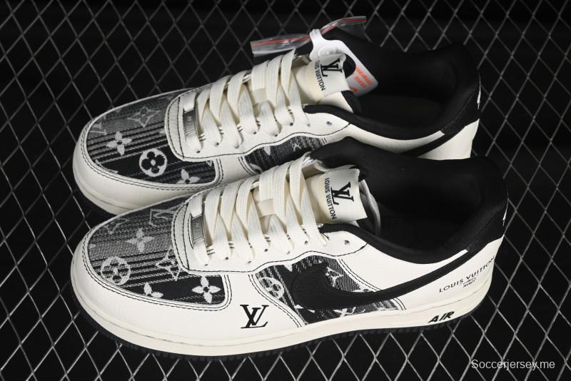 حذاء نايك اير فورس 1 '07 المنخفض من نايك اير فورس 1 '07 LV Collaboration باللون الكريمي أسود كاجوال - BZ6808-103