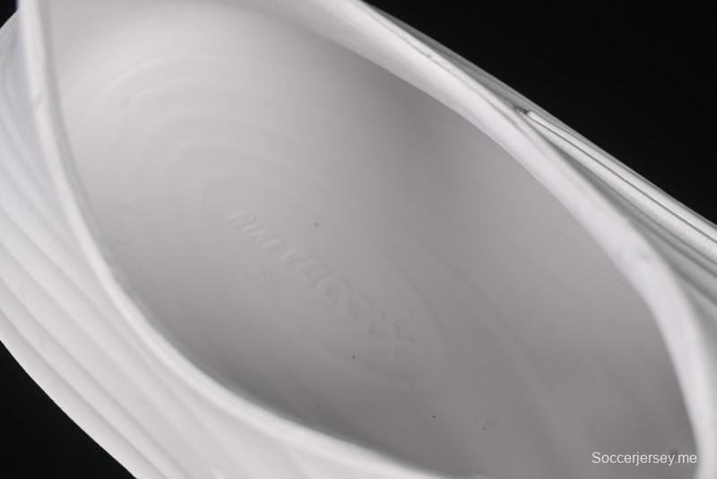 صندل نايك رياكت إكس ريجوفن8 الصيفي مع رغوة رياكت إكس فائقة النعومة لراحة طوال اليوم - HV5060-101