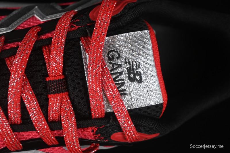 جاني × نيو بالانس فريش فوم ترينر UTRNGA حذاء جري ريترو معدني فضي اللون - UTRNGN