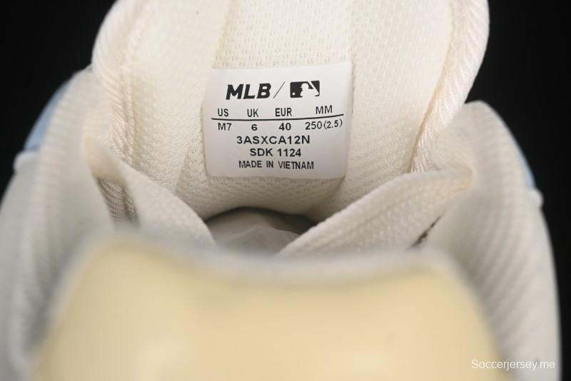 صنادل نيويورك يانكيز يانكيز ذات بطانة مكتنزة متوسطة من الدنيم بنقشة أحادية - 3ASXXCA12N50IVS