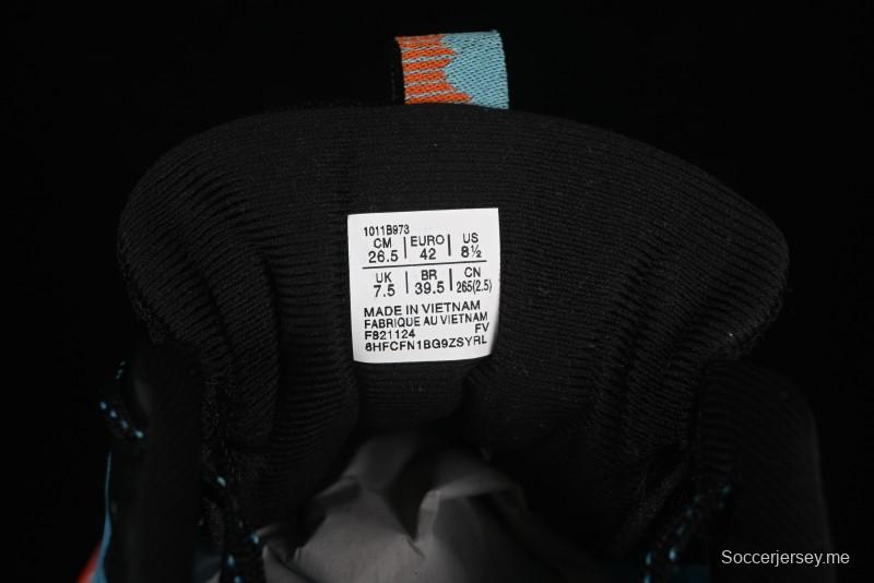 حذاء جل-ترابوكو 13 ريترو من اسيكس للرجال - 1011B973-400