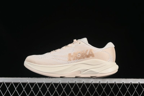 حذاء الجري هوكا وان وان وان رينكون 4 خفيف الوزن ومتماسك وقابل للتنفس - 1155131 فيتش