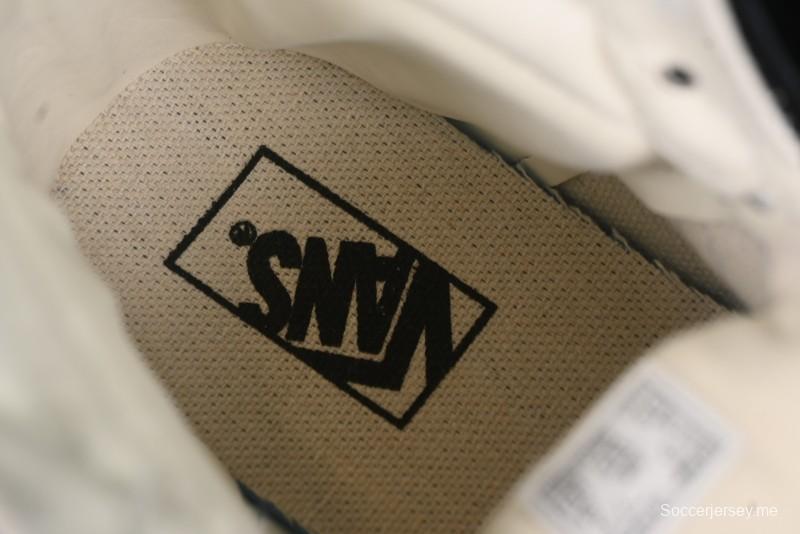 حذاء Fear of God x Vans Sk8-Hi ذو الكعب العالي من فانس باللون الأسود/الأبيض البسيط - VN0A2XS1ML5