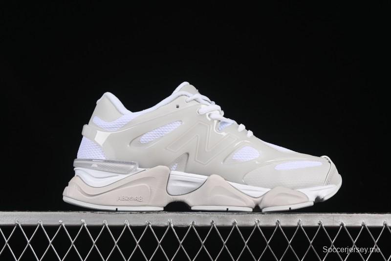 حذاء جري كاجوال من سلسلة NB9060 من نيو بالانس بتقنية التوسيد ABZORB - U9060AAB