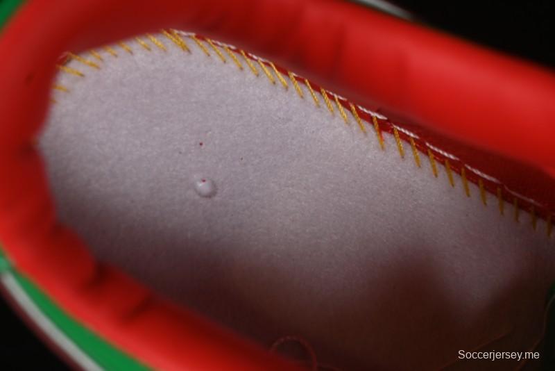 حذاء نايك اير فورس 1'07 المنخفض من نايك اير فورس 1'07 ليل ياكتي كاجوال مع تصميم متعدد الألوان من الجلد اللامع - IH4383-300