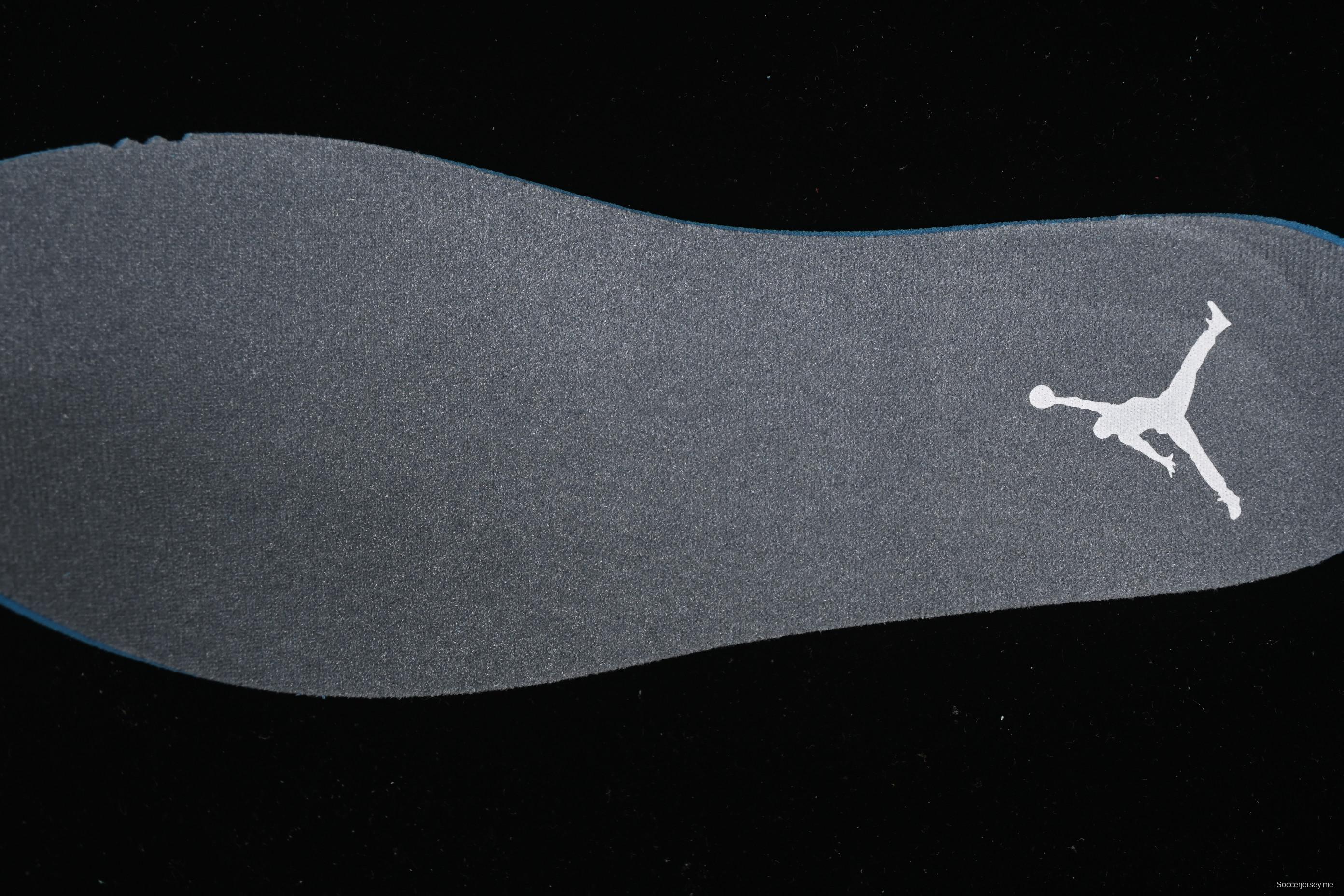 حذاء رياضي نايك جوردان سبيزايك لو ريترو ريترو بلو كالتشرال سنيكرز - FQ1759-102